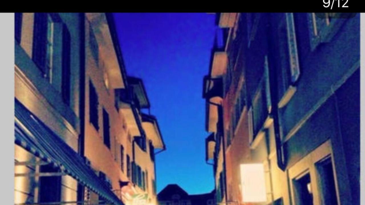Lindas Beauty Hostel Zurigo Esterno foto
